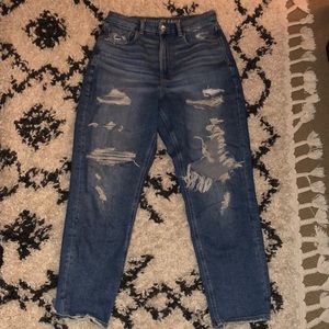 Blue American Eagle Mom Jeans